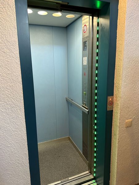 Tiganis Immobilien Objekt Karlsfeld TI-23064 - Aufzug